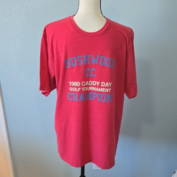 TRAVIS MATHEW Men's Caddy Shack  Bushwood Country Club Tee Shirt Sz XL Red Golf - Picture 1 of 12